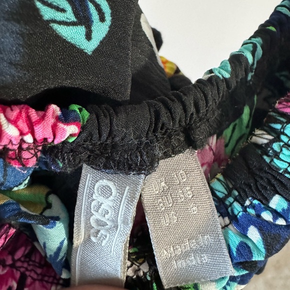 Asos women’s summer/ maternity dress with elastic neck line and floral print - Picture 2 of 3